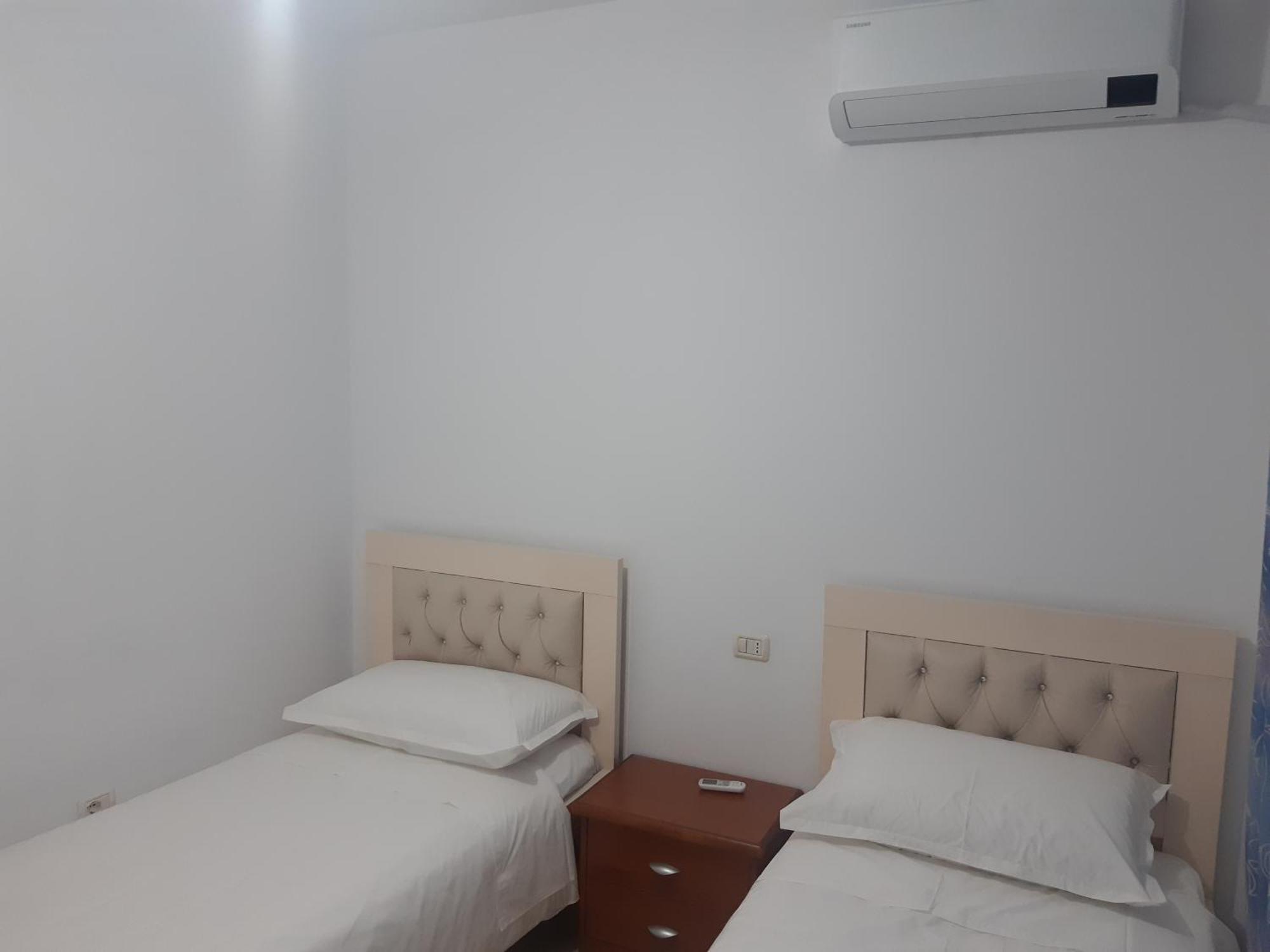 Ferienwohnung Emily House Fier Exterior foto